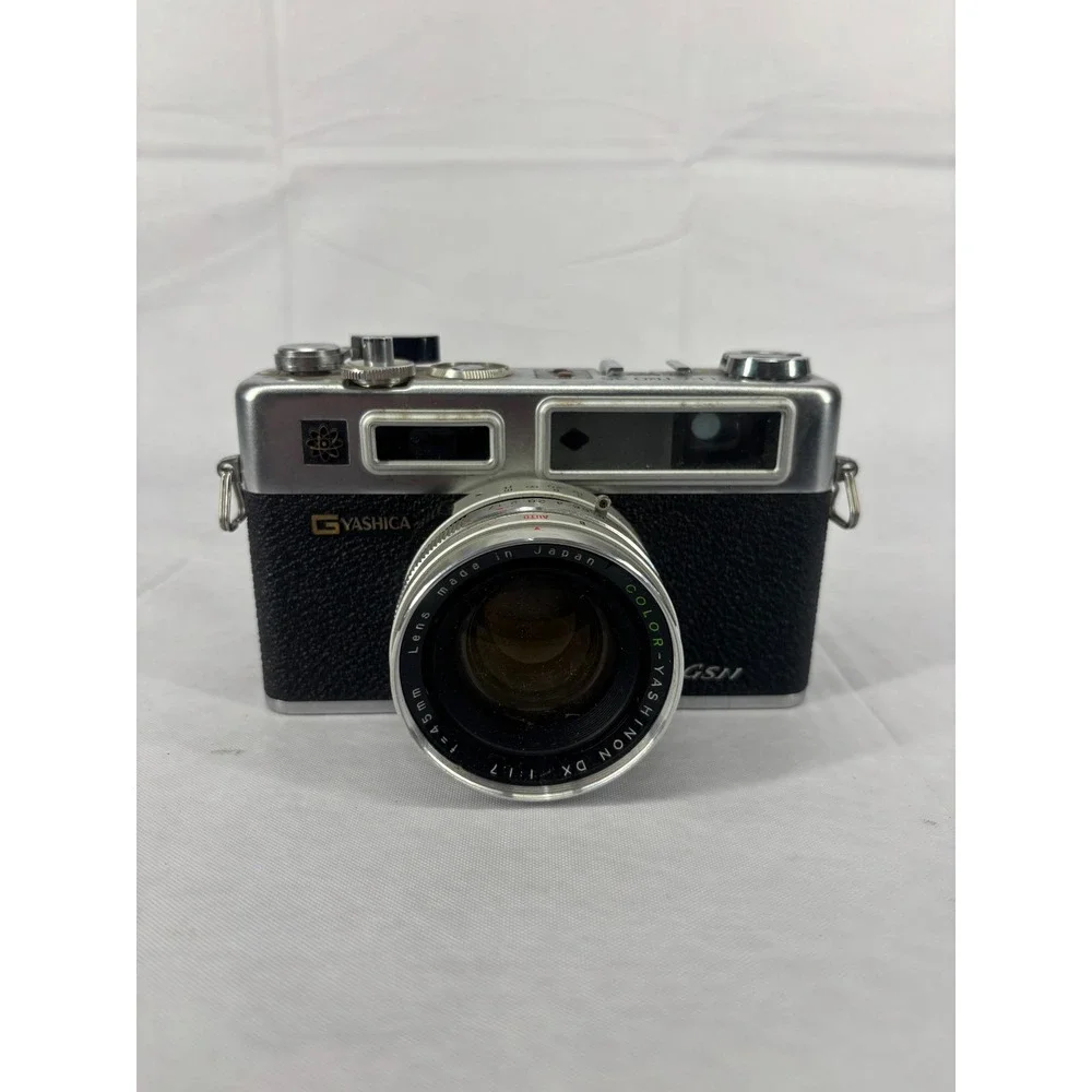 Yashica Electro 35 GSN Rangefinder Film Camera 45mm f/1.7 Lens Silver Black